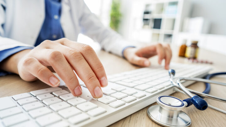 Nurse practitioner completing CE online
